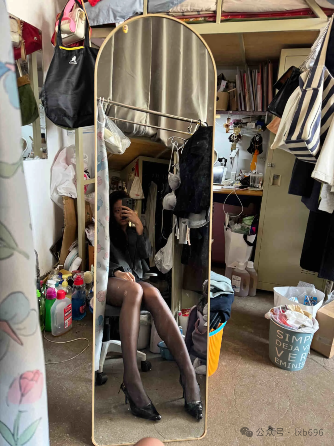 当女生穿上高跟鞋，又提升了一个档次！